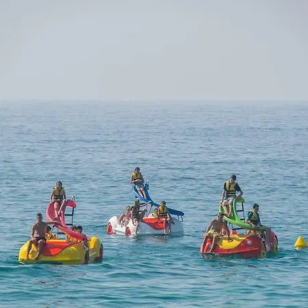 Canyelles Beach Costa Brava-incl. Activities-22pax Lloret de Mar