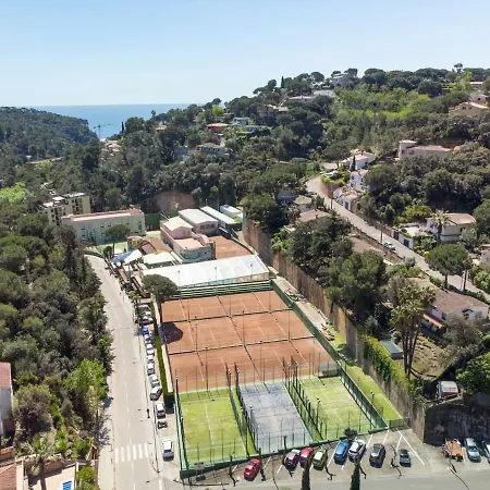 Canyelles Beach Costa Brava-incl. Activities-22pax Villa